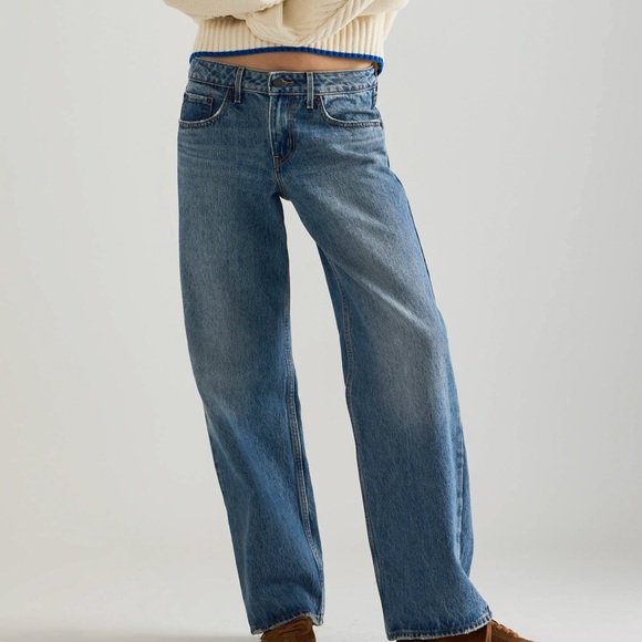 Levi’s Low Loose Jean - Picture 3 of 5